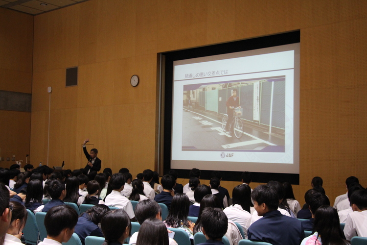 交通安全教室写真